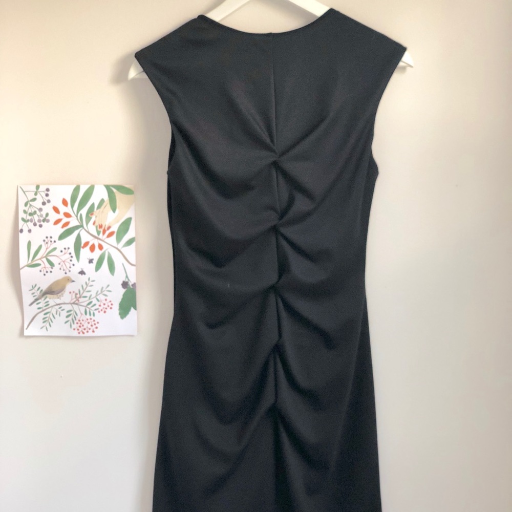 Nicole Miller Ruched Dress - Picture 3 of 7